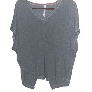 Lululemon  devout short sleeve workout split back grey shirt size Large